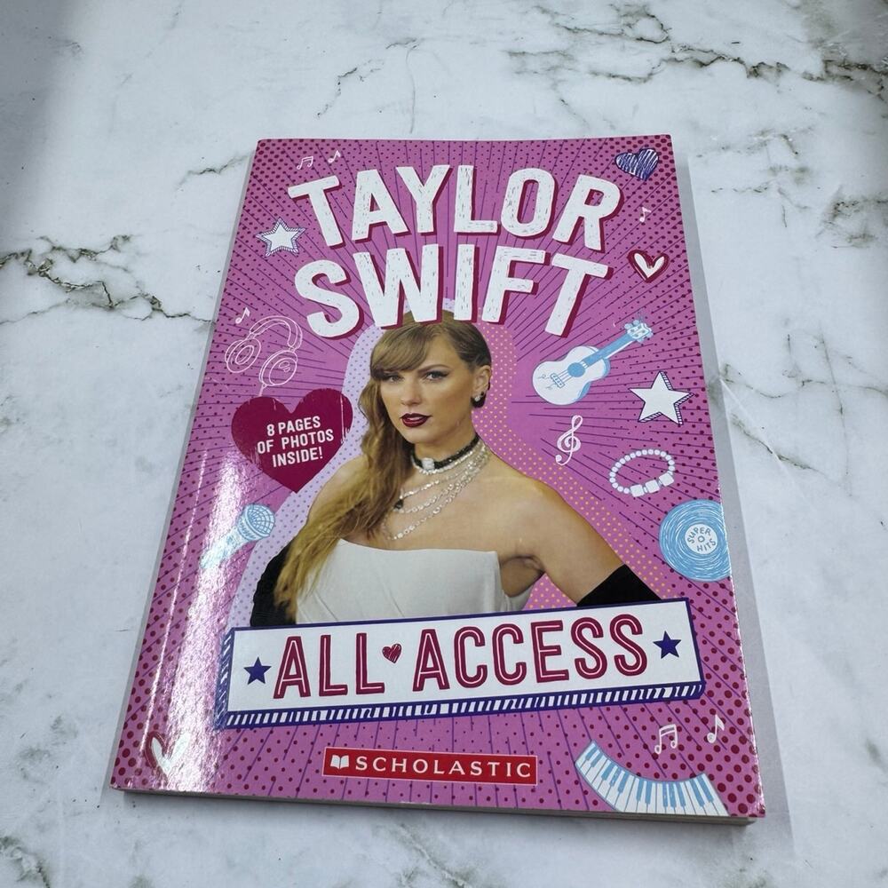 Taylor Swift All Access Book